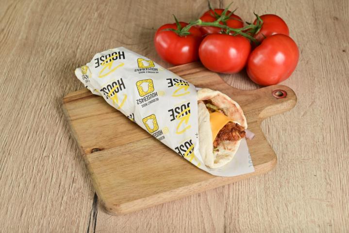 Plongez dans un festival de saveurs indiennes avec notre incroyable variété de naans.